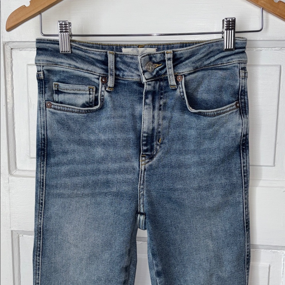 FREE PEOPLE SIERRA HIGH RISE SKINNY JEANS RAW HEM - Picture 3 of 11